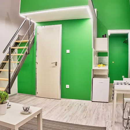 Apartament Hild-1 *